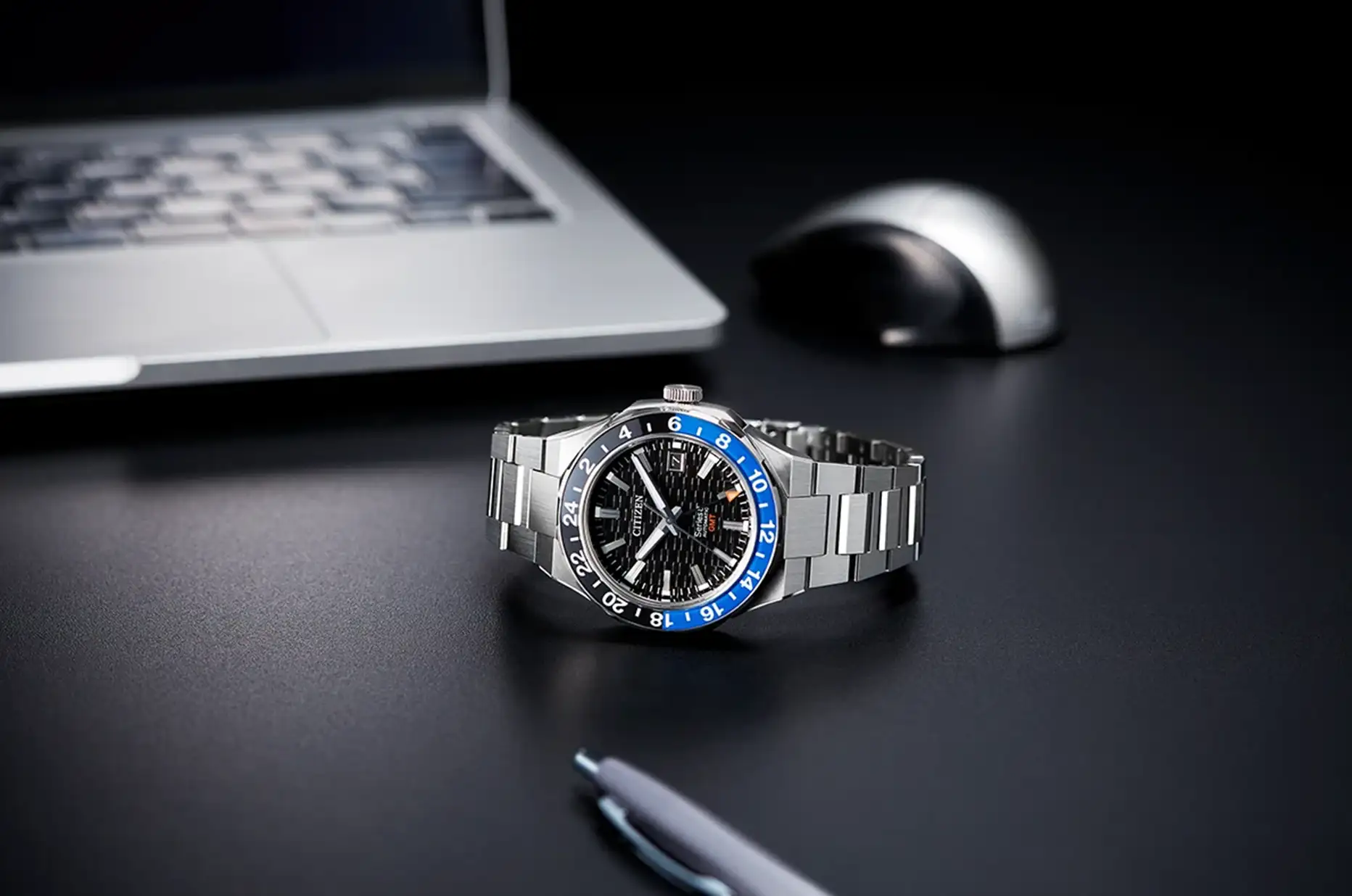 Nowoczesny zegarek typu urban watch Citizen Series8