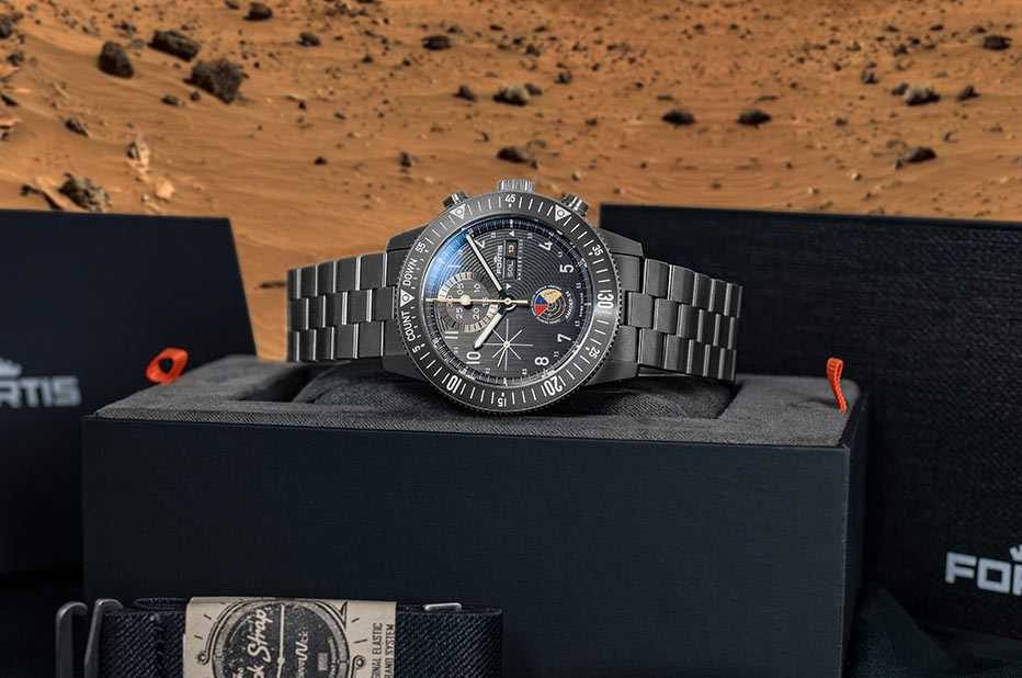 Limitowany zegarek kosmiczny Fortis Novonaut N-42 Amadee-24