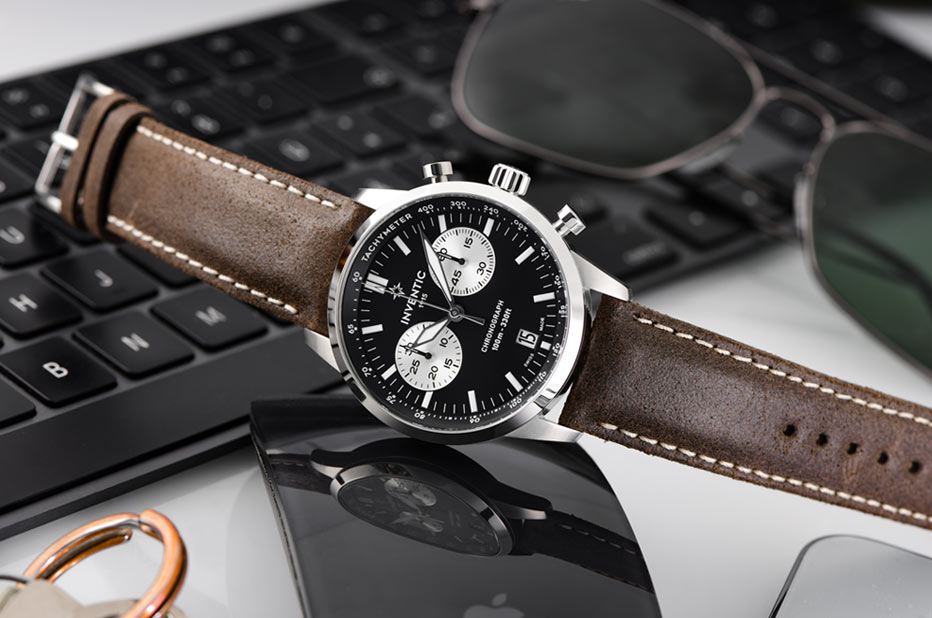 Szwajcarski chronograf na rękę