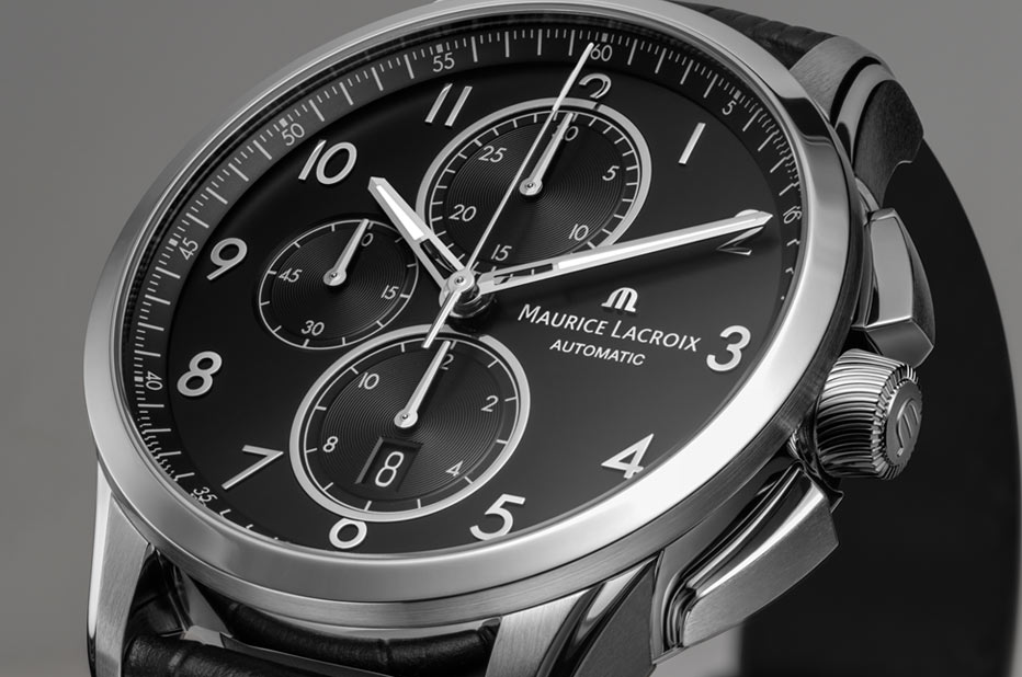 Zegarek chronograf z czytelną tarczą
