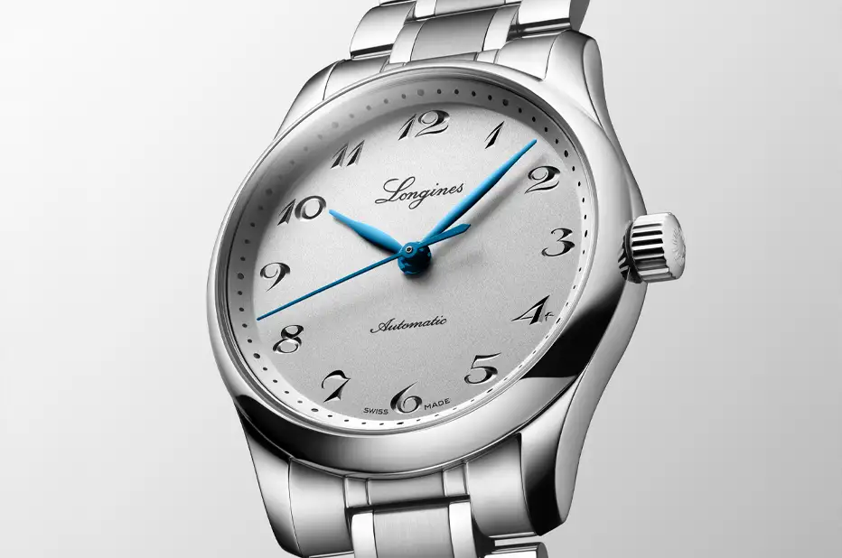 Longines Master Collection z grawerowanymi indeksami na tarczy