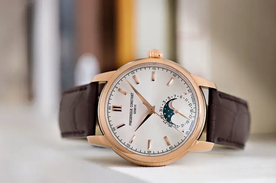 Zegarki Frederique Constant z nowym kalibrem FC-715 z komplikacją faz księżyca