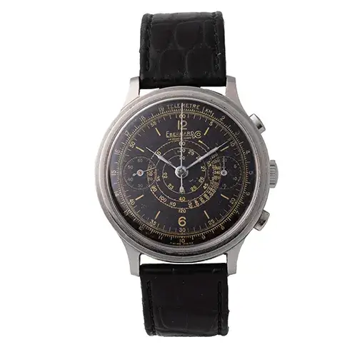 Zegarek Eberhard & Co. Chronograph z 1941 roku z czarną tarczą i złotymi indeksami