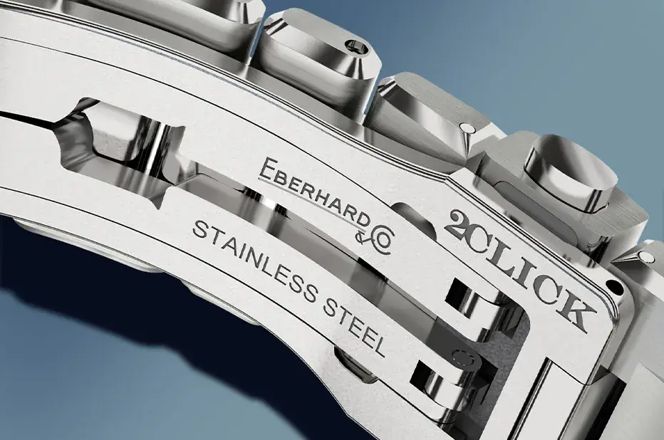 Stalowa bransoleta zegarka Eberhard Contodat z autorskim zapięciem 2CLICK® i logo marki