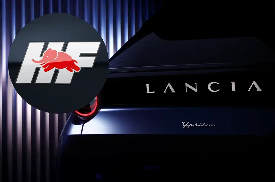 Nowe logo HF z czerwonym słonikiem na wyczynowej Lancii Ypsilon, symbol sportowego renesansu marki