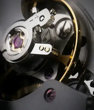 Manufakturowy mechanizm automatyczny Fortis WERK 17 z kołem kolumnowym