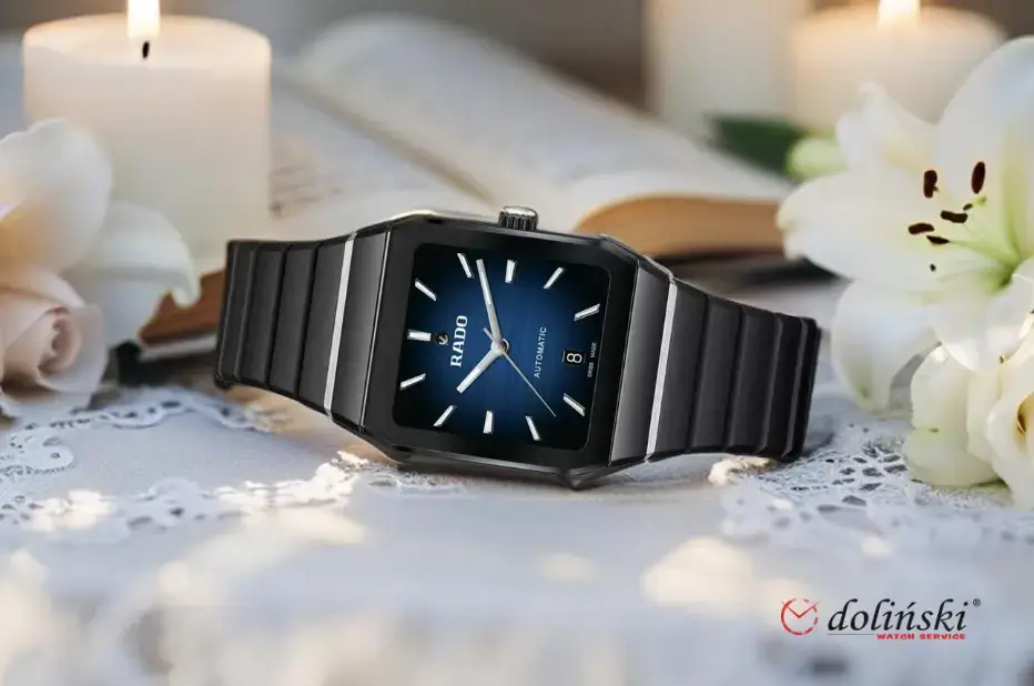Czarny zegarek Rado Anatom Automatic z niebieską tarczą – luksusowy zegarek komunijny