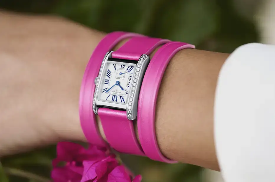 Elegancki zegarek damski Longines MINI DOLCEVITA z diamentową oprawą