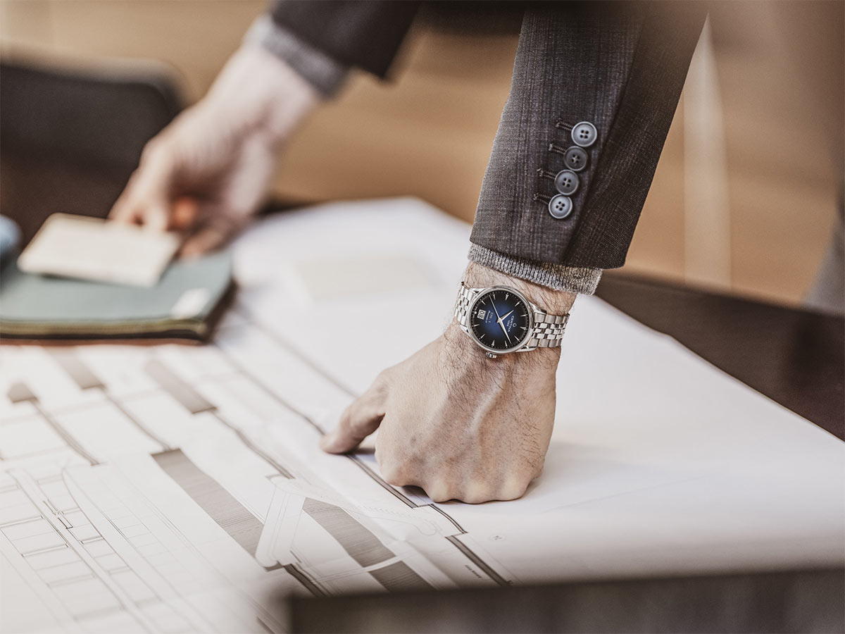 Certina DS-1 Big Date na ręku