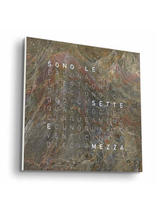 Zegar Qlocktwo Earth 45 Glintscape w języku włoskim