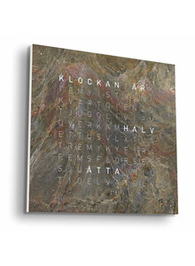 Zegar Qlocktwo Earth 45 Glintscape w języku szwedzkim