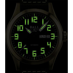 Podświetlenie trytem w zegarku Ball Engineer III Bronze NM2186C-L3J-BK