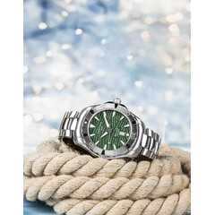 Zegarek damski z zieloną tarczą Certina