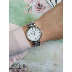 Elegancki zegarek damski Doxa Doxa D-Lux 111.13.011.10