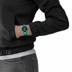 Klasyczny zegarek damski na pasku skórzanym Tissot