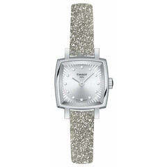 Kwadratowy zegarek damski na srebrnym pasku Tissot
