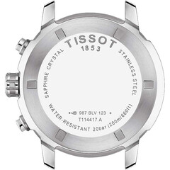 Zakręcany dekiel w zegarku Tissot PRC 200 z dużą ilością wolnego miejsca na umieszczenie tekstu