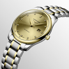Złote ogniwa bransolety w zegarku Longines