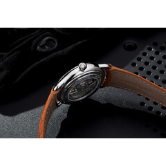 Smukła koperta zegarka Aerowatch