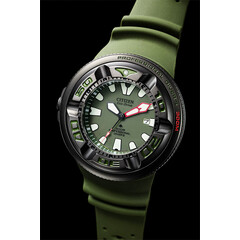 Zielona tarcza w zegarku Citizen Promaster BJ8057-17X