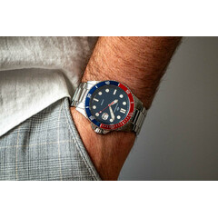 Zegarek Continental 20504-GD101830 na ręce