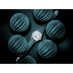 Zegarek damski z fazami księżyca Frederique Constant Classics Elegance Luna