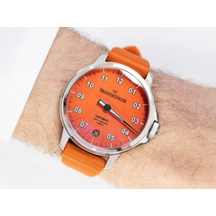 Zegarek męski na pomarańczowym pasku gumowym MeisterSinger