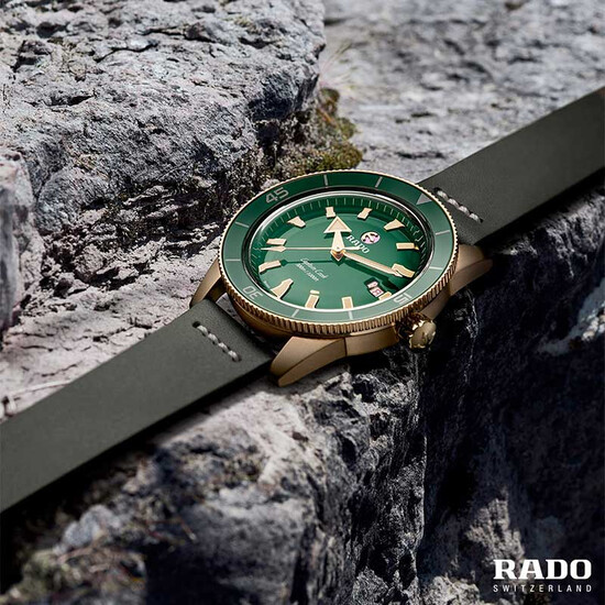 Rado HyperChrome Captain Cook R32504315 Bronze zegarek.