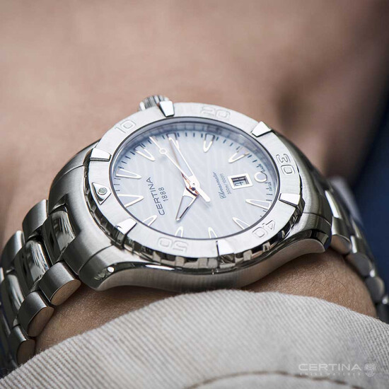 Certina DS Action Lady C032.251.11.011.01 zegarek na ręce