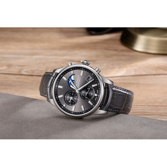 Aerowatch Les Grandes Classiques Moon Phase 78990 AA01 tarcza.