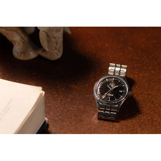 Zegarek odporny na wstrząsy Ball.