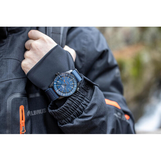 Zegarek męski Traser GMT.