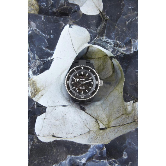 Zegarek z innowacyjnych materiałów Rado.