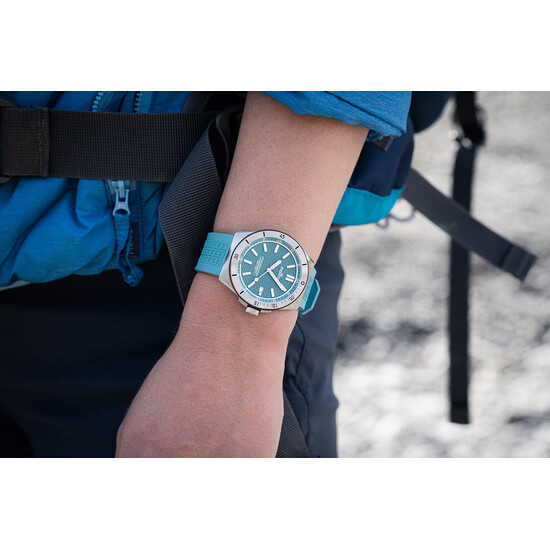 Zegarek damski w góry Fortis.