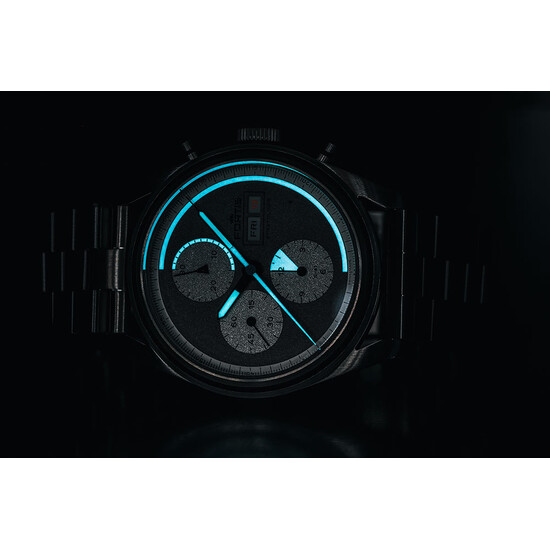 Zegarek podświetlany w ciemności Fortis.