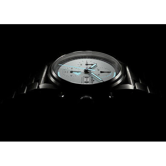 Zegarek do podróży kosmicznych Fortis Stratoliner.