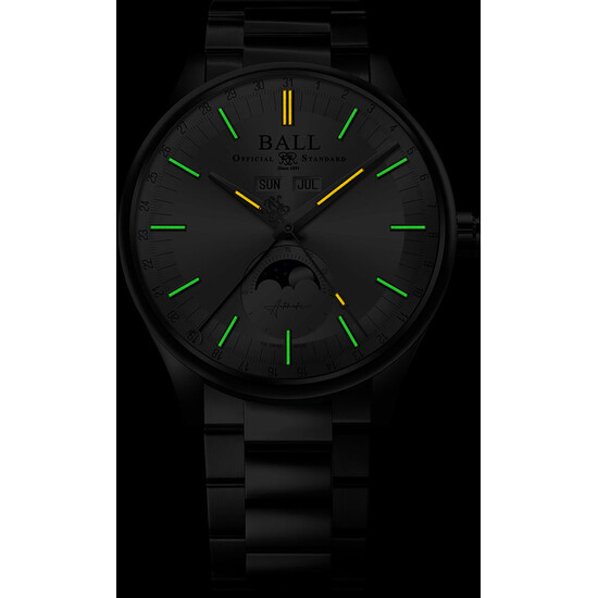 Tarcza zegarka Ball Engineer II Moon Calendar Limited Edition w nocy
