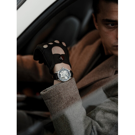 Zegarek Epos Originale Skeleton Limited Edition 3500.165.20.26.25 na ręce