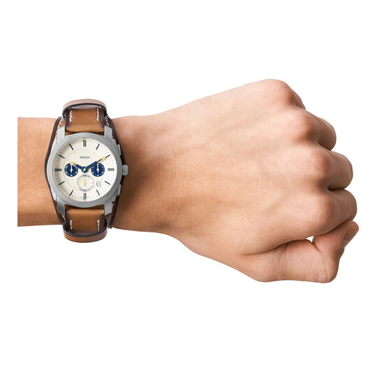 Fossil Machine FS5922
na nadgarstku