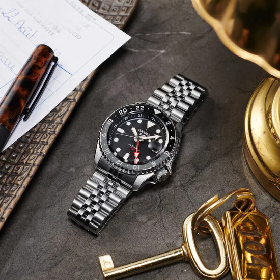 Zegarek męski na bransolecie Seiko 5 Sports