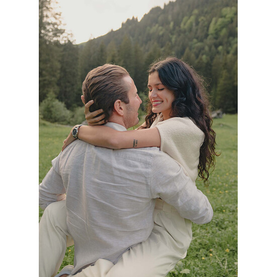 Zegarek Epos Ladies North Star 4390.152.20.96.15 na ręce