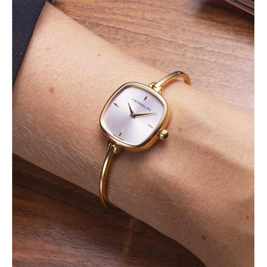 Zegarek Herbelin Fil na nadgarstku