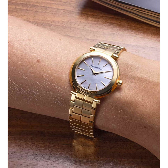 Zegarek  
Herbelin Newport Slim na nadgarstku