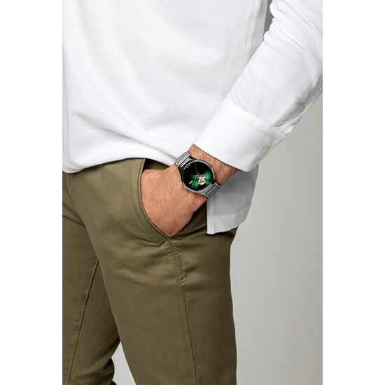 Zegarek z zieloną tarczą RADO