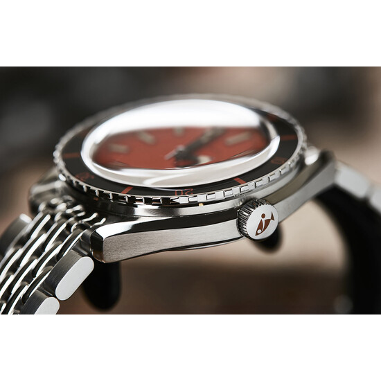 Wypukłe szkło szafirowe