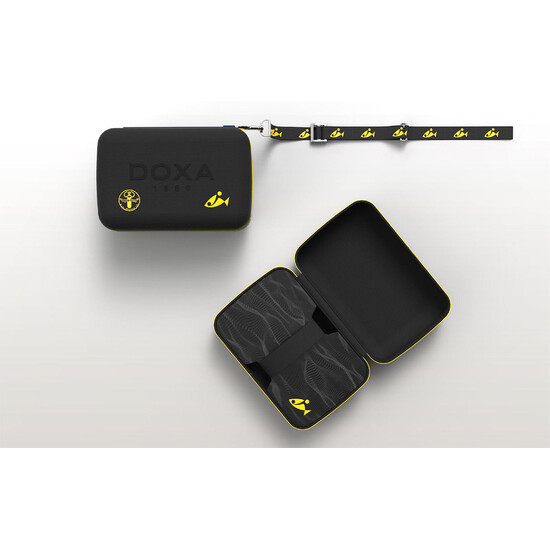 Oryginalne opakowanie, w którym dostarczany jest zegarek