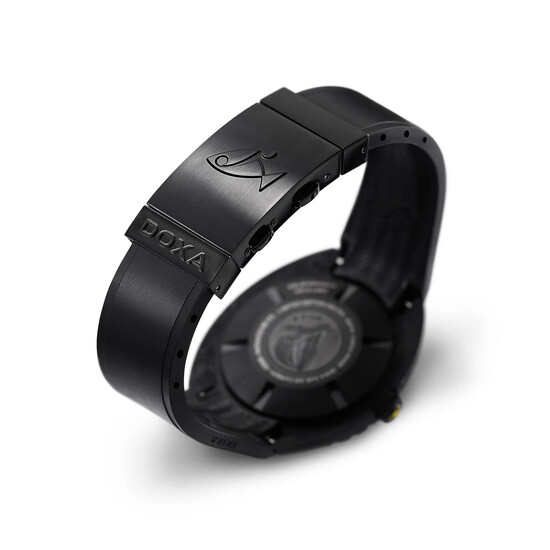 Zapięcie z regulowaną przedłużką dla nurka