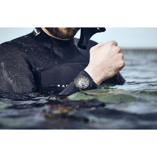 Zegarek Doxa odporny na wodę