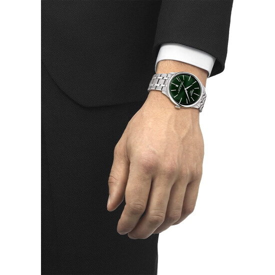 Tissot na nadgarstku