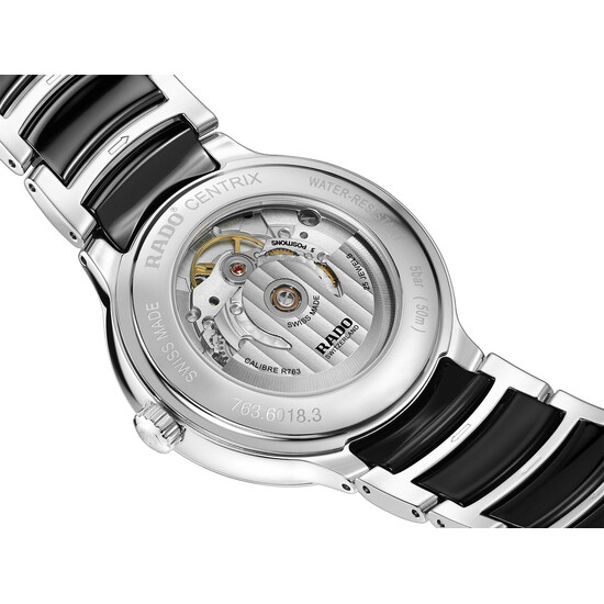 Zegarek Rado z widocznym mechanizmem